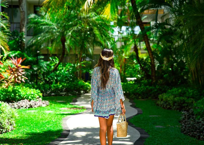 Away Bali Camakila Resort Legian (Bali)