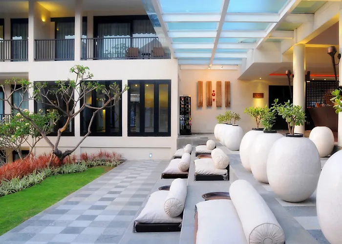 Resort Away Bali Camakila 4*