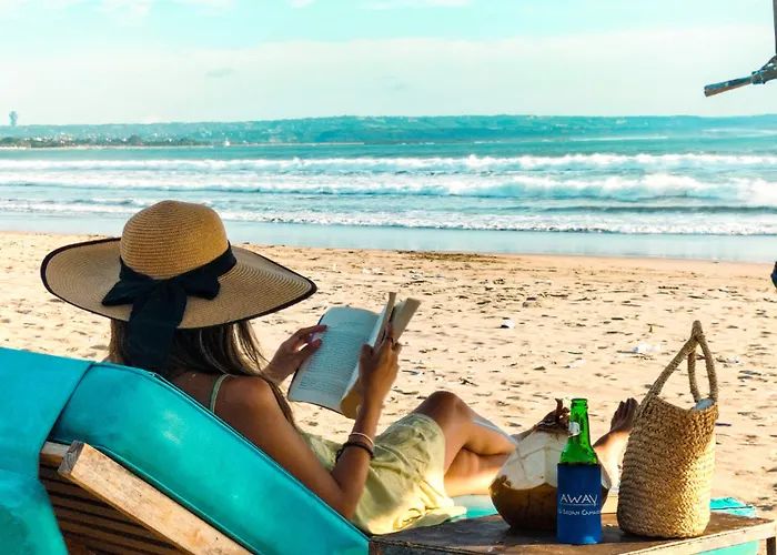 Resort Away Bali Camakila 4*